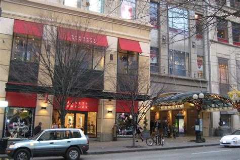 Barneys New York Seattle Re.